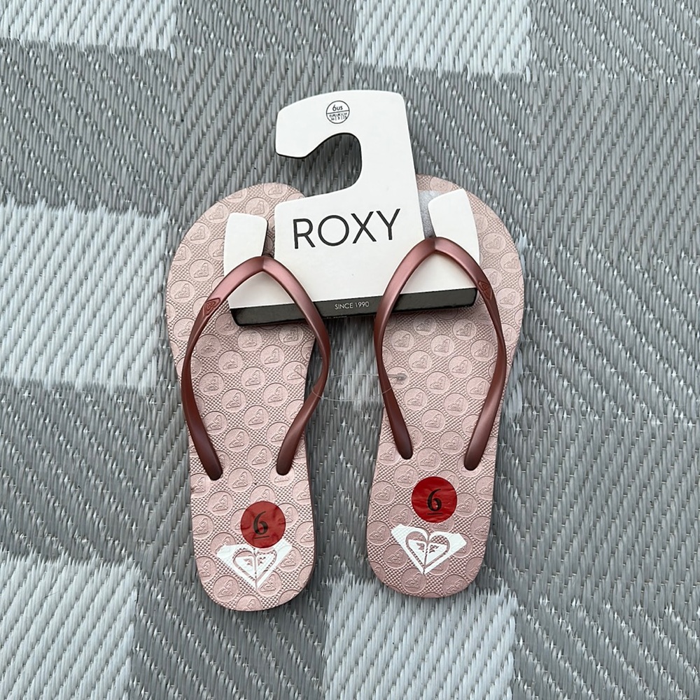 ROXY Pink Flip Flops